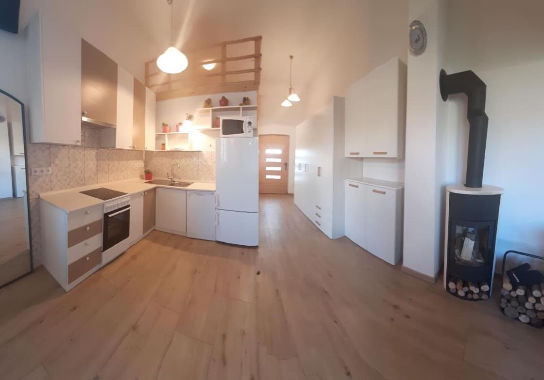 Apartma Ranc Luze Kranj Esterno foto